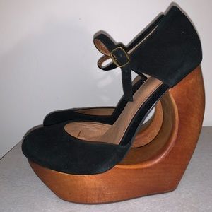 Jeffrey Campbell Black wedges 6